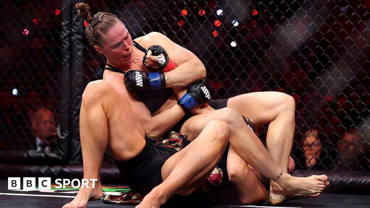 Rousey vs Carano: Ronda Rousey gets perfect ending with 15-second win over Gina Carano