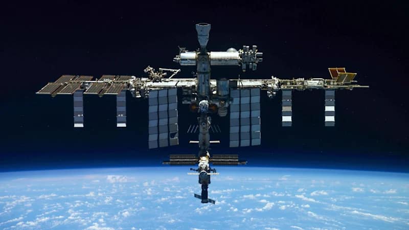 International Space Station: NASA orders astronauts to shelter as Russian air leaks repaired