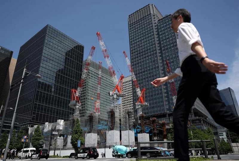 Japan’s economy cools on weak capex in Q1, revised data shows